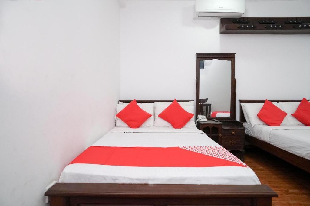 Shirantha Hotel กอลล์ ภายนอก รูปภาพ