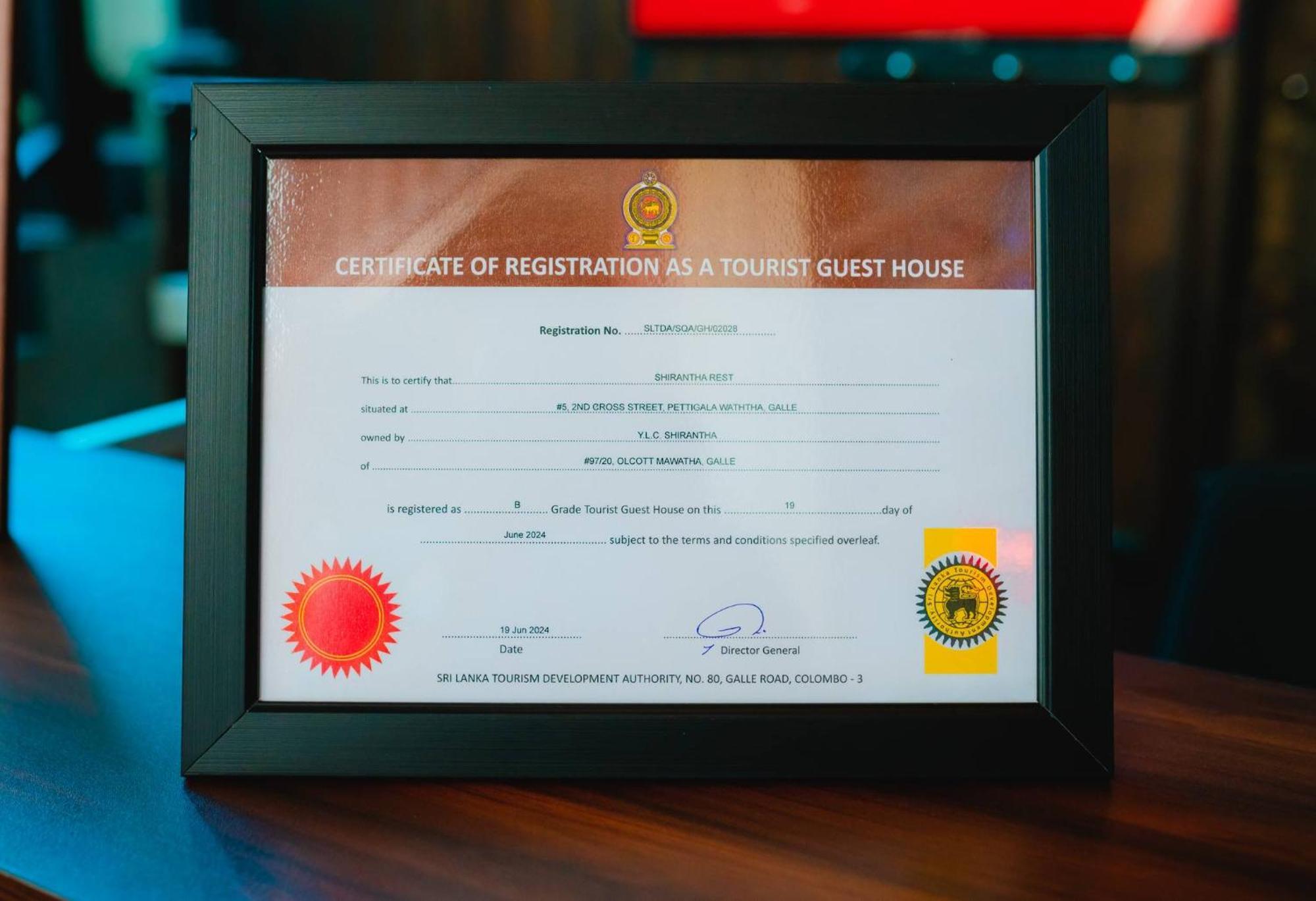 Shirantha Hotel กอลล์ ภายนอก รูปภาพ