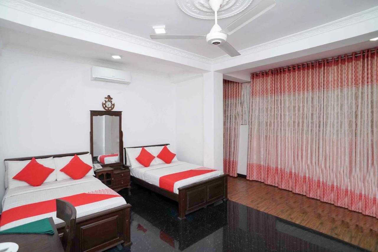 Shirantha Hotel กอลล์ ภายนอก รูปภาพ